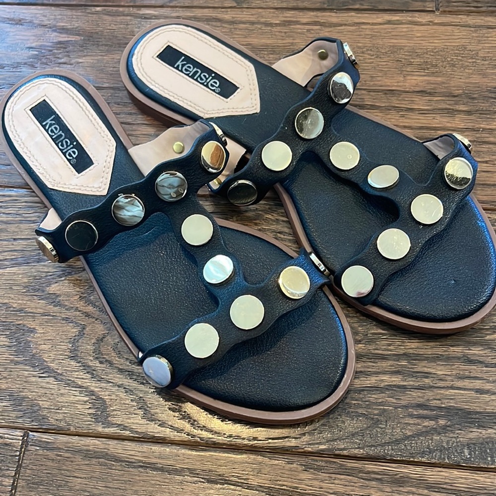 black and Gold Sandal